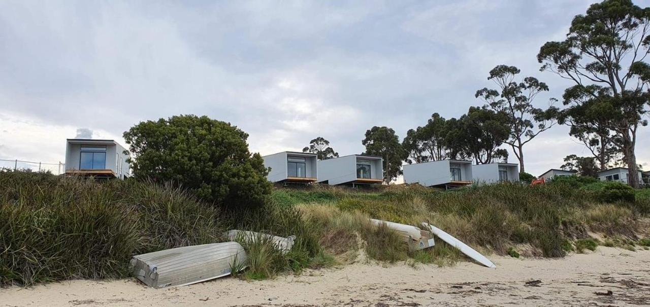 Swansea Beach Chalets Exterior photo