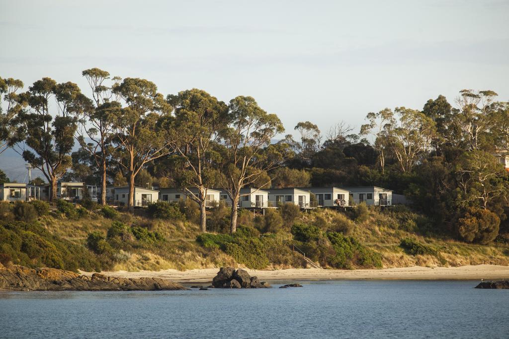 Swansea Beach Chalets Exterior photo