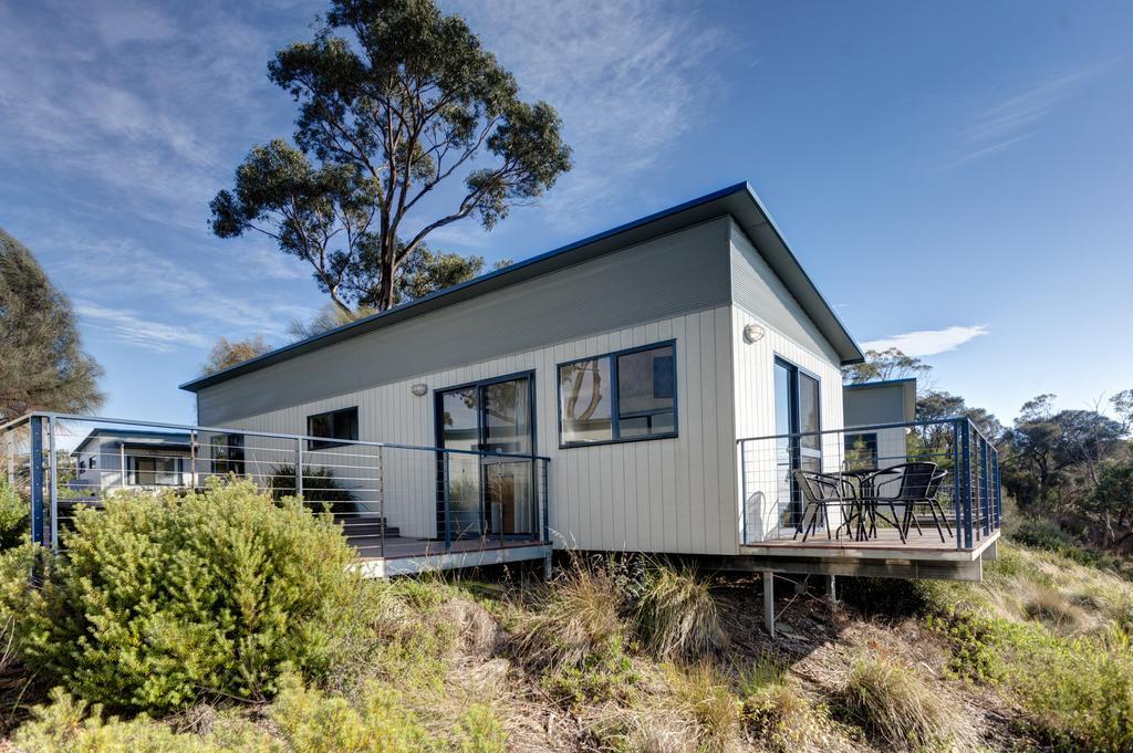 Swansea Beach Chalets Exterior photo