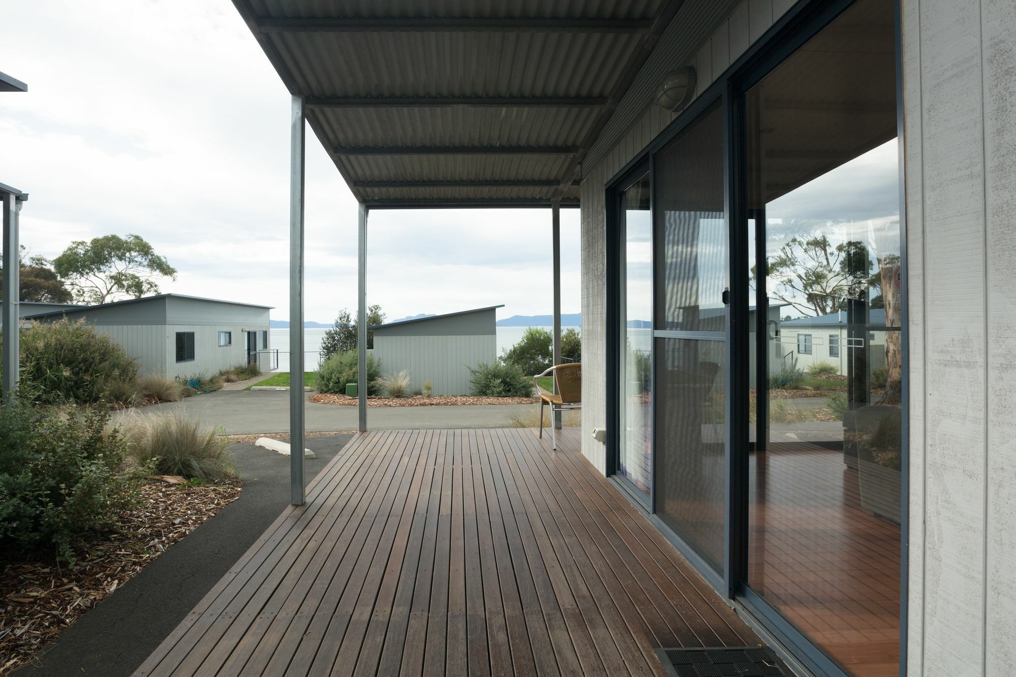 Swansea Beach Chalets Exterior photo
